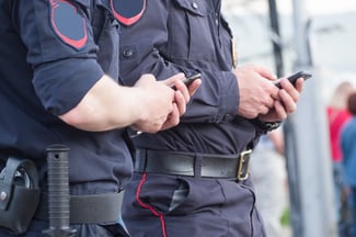 How Government and Law Enforcement Can Be CJIS Compliant While Mobile - Featured Image